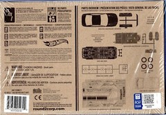 AMT1298M – Hot Wheels 1996 Ford Mustang GT (Snap) 1:25 Scale Model Kit
