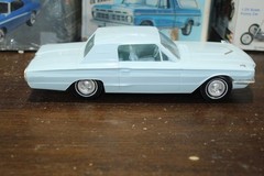 AMT 1966 Ford Thunderbird Arcadian Blue Promo 1/25