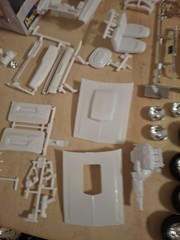 Revell 1970 Dodge Challenger T/A 2in1 1:24 Model Kit Partially Together
