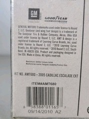 2005 Cadillac Escalade EXT Model Car Kit 1/25 scale by Amt 680 BRAND NEW! SEALED