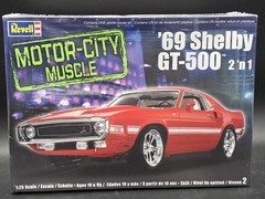 Revell Motor-City Muscle 1969 69 Shelby G.T. 500 Model Car Kit 1:25 85-2158