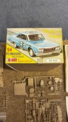 JO-HAN 1/25 RICHARD PETTY’S ’64 PLYMOUTH BELVEDERE MODEL KIT UNBUILT GC-964