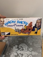 New RARE MPC Wacky Racers Creepy Coupe with big and little gruesome England NIP