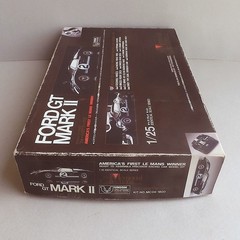 UNION 1/25 FORD GT MARK II THE MEMORIAL COLLECTION MC04 Model kit Vintage