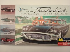 Monogram 1958 Ford Thunderbird model kit 4-in-1 Body Color Blue Awesome 😎