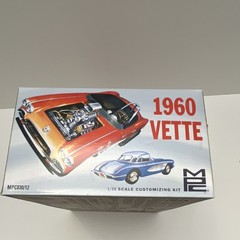 MPC 1960 Corvette 1:25 Plastic Customizing Model Car Kit Unassembled MPC830/12