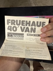 Vintage Monogram Snap Tite 1/32 Scale Fruehauf 40′ Van Harley-Davidson Kit 1207
