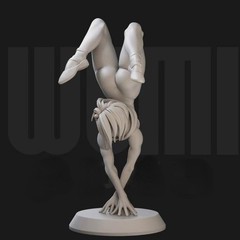 1/24 Scale Resin Figure Model Kit Handstand Fitness Girl Unassembled, Unpainted