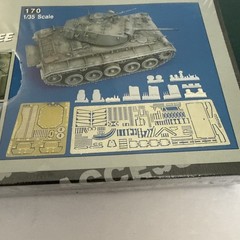 1/35 m24 chaffee Detail Kit By Royal Model