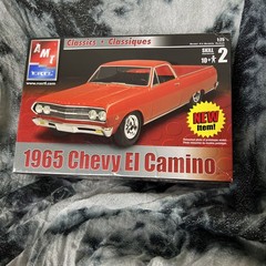AMT ERTL 1965 Chevy El Camino 1/25 Scale Model Kit 31741 New Sealed