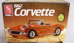 AMT 1962 CORVETTE 3 IN 1 CAR MODEL KIT 1:25 BOXED 6521 UNTOUCHED