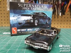 AMT 1124 1:25 1967 Chevrolet Impala Supernatural 4-Door Plastic Model Kit