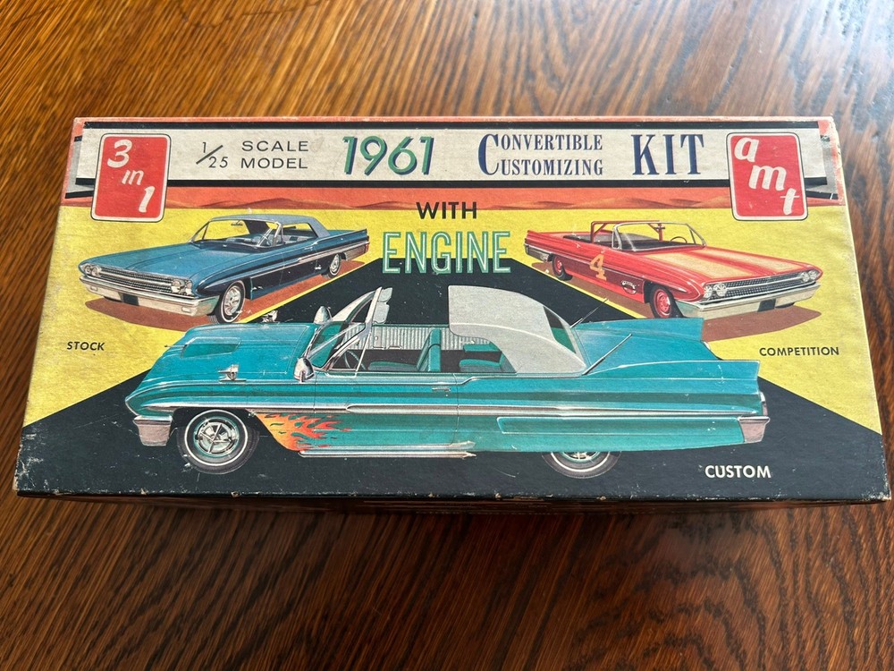 AMT 1961 Pontiac Bonneville Conv Model Car Kit Box & Parts Only Read