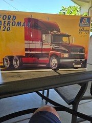 Italeri # 730 Ford Aeromax 120. Factory Sealed. Box in Primo Condition. Nice Kit