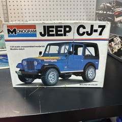 VINTAGE 1977 MONOGRAM 1/24 SCALE ” JEEP GJ-7 ” PLASTIC MODEL KIT # 2223