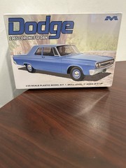 Moebius Dodge 1965 Coronet Sedan 1:25 Scale Kit #2561 FACTORY SEALED