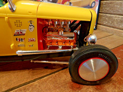 1932 Revell Ford Hot Rod Model Kit 1/8 HIGHBOY MR. GASSER – Comes With Frame!