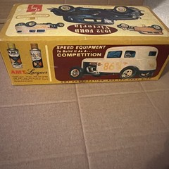 ORIGINAL VINTAGE AMT 32 FORD VICTORIA TROPHY SERIES KIT Body Painted Complete