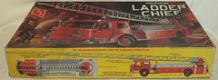 AMT #T511 (1000 Series) Ladder Chief 1:25 Scale Open Box – NOS