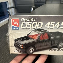 AMT ERTL Chevrolet C1500 454 SS. 1:25. 6032 Sealed