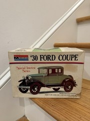 Vintage 1974 Monogram ’30 Ford Coupe Model Partial Built See Pic