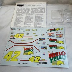 Monogram Model 2428 Kyle Petty Nascar Mellow Yellow Stock Car 1:24 New Open Box