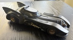 Hot Wheels Collector Edition Batman Returns Batmobile Model DC Comics 11″