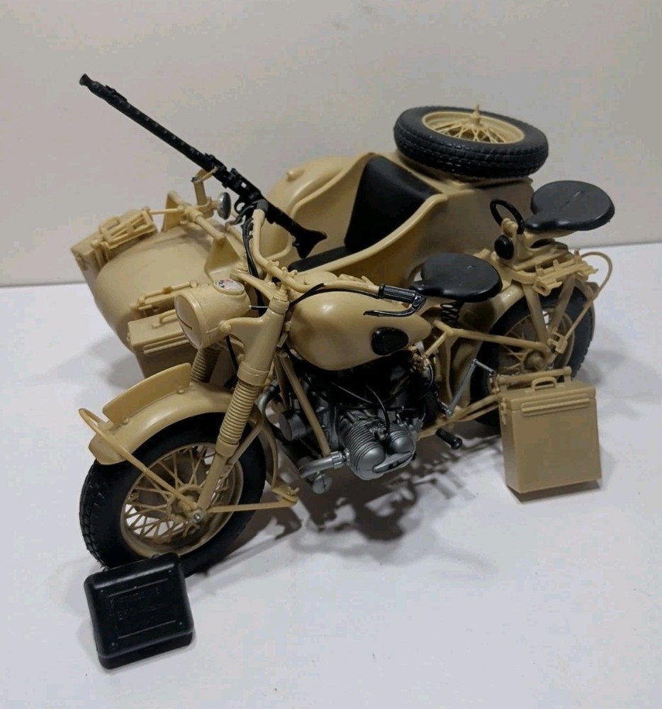✨VINTAGE✨ BMW R75 Army Motorcycle with Sidecar 1:16 Scale Model RARE