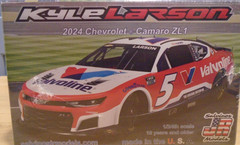 SALVINO MODELS 1/24 SCALE ’24 CHEVY CAMARO ZL1 KYLE LARSON #5 VALVOLINE NEW