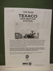 MRC – 1/24 – 1988 – Texaco Service Station From 60’s – #1501 – Open / Complete