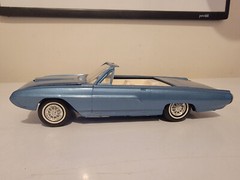 *Vintage* Early 60’s Ford Thunderbird Convertible Screw-Bottom Kit “Junkyard”