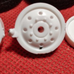 Dually Wheels & Tires 1979 GMC Wrecker 1:25 Scale Model Car Part Revell