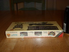 WW#2, GERMAN Sd. Kfz.7/1, 8 TON HALF TRACK QUAD 20mm AA. Plastic Model Kit, 1/72