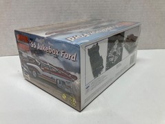 REVELL 1/25 SCALE 1955 JUKEBOX FORD FACTORY SEALED MODEL KIT