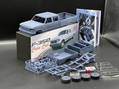 1/25 1987 Ford F-350 Crew Cab Truck Resin Model Kit with Engine, Tires & Clears