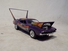 MPC 1971 DODGE CHALENGER WILD BUILT MODEL CAR HEMI DAYTONA SUPERBIRD 70 AMT R/T!