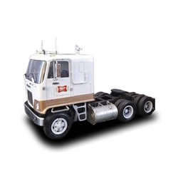 Skill 3 Model Kit GMC Astro 95 Truck Tractor “Miller” 1/25 Scale Model by AMT