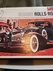 VINTAGE NOS MIB MONOGRAM CLASSIC ROLLS ROYCE 1966 PHANTOM II PC109300 MODEL KIT