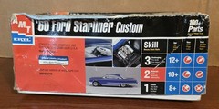AMT Ertl ’60 Ford Starliner Custom Unassembled Model Kit White Plastic 10+ Years