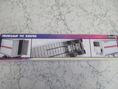 REVELL 1/32 FRUEHAUF 40′ REEFER TRAILER MODEL KIT #14541 BRAND NEW SEALED – NICE