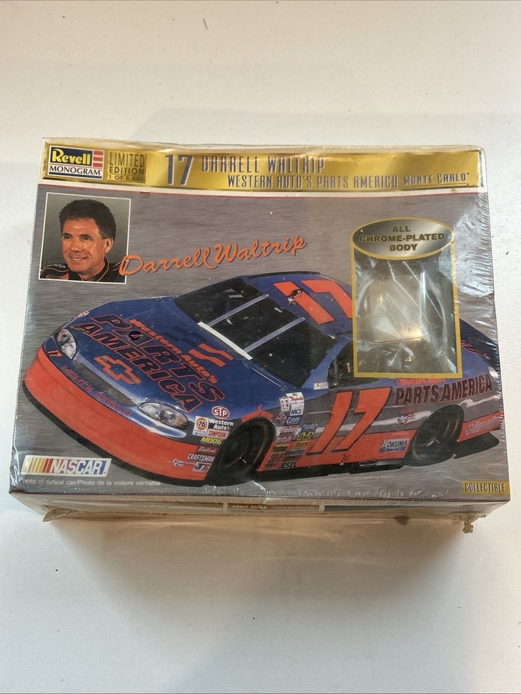 Revell Monogram #4112 #17 D Waltrip Western Auto’s Monte Carlo 1/24 Sc Model Kit