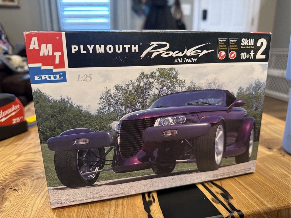 AMT ERTL Plymouth Prowler with Trailer Model Kit -1:25 Scale New Open Box