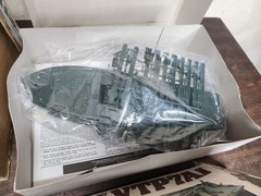 Box of vintage military vehicles models (Lot size 9) Planes Ships Car Tank