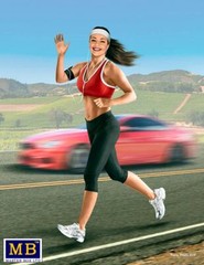 MASTER BOX 1/24 Jogging some miles. Tyra Plastic Model Figure Kit
