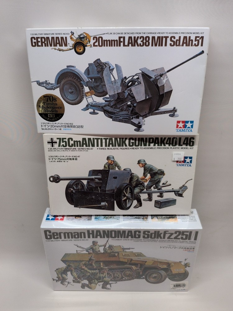 Lot(3) Tamiya WWII German Kits 35020 Hanomag 35047 Antitank GUN 35102 FLAK