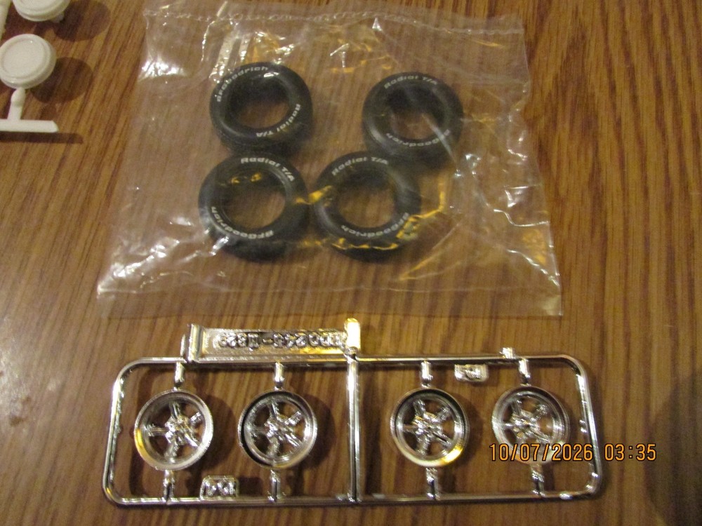 1/25 SCALE AMT TORQUE THRUST WHEELS AND BF GOODRICH RADIAL TA WIDE TIRES NEW