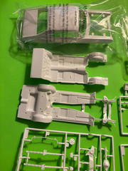 1969 CHEVROLET NOVA YENKO COUPE MODEL KIT 1/25 SCALE REVELL COOL NEW LOOK!!