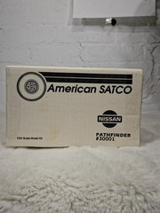 SATCO 1/24 30001 Nissan Pathfinder Model Kit Factory Sealed