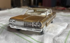 Vintage amt “Street Shaker” 64 Chevy Impala SS Model, kit # T408601 Built Stock