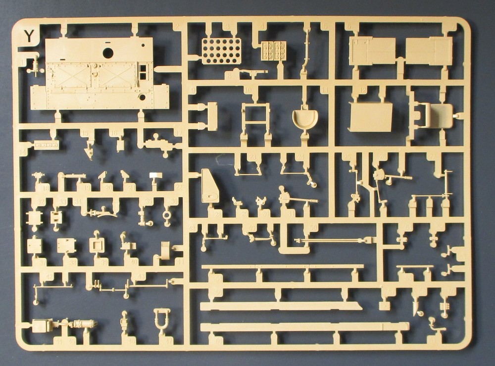 Rye Field Models 1/35th Scale Panzer IV H – Parts Tree Y from Kit No. 5046